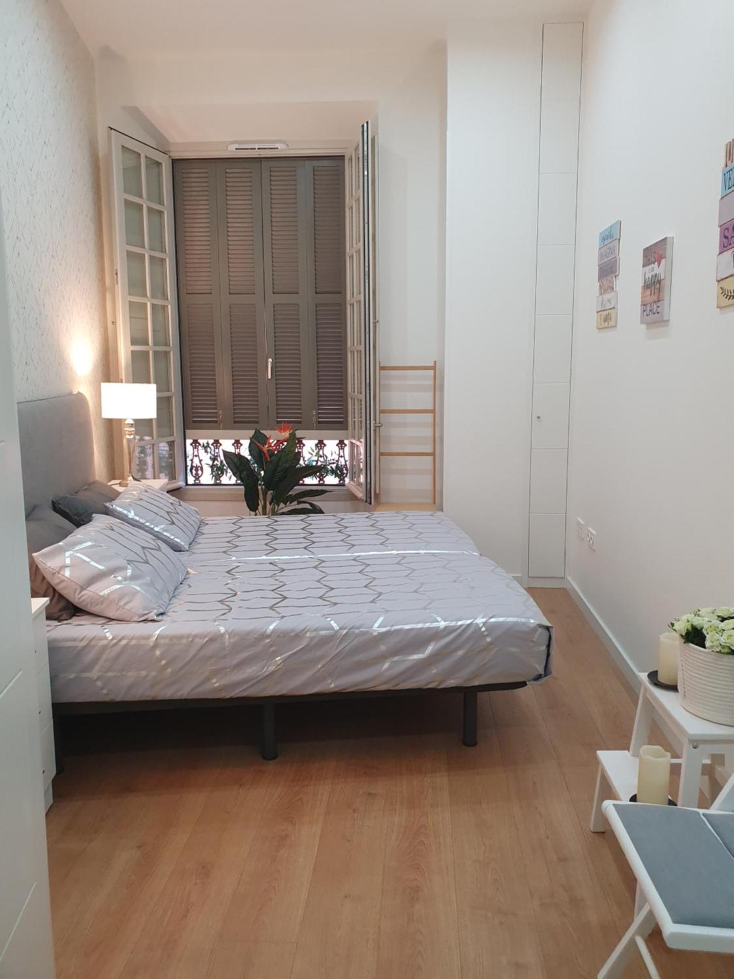 Beautiful Historic Center Apt! Málaga Extérieur photo